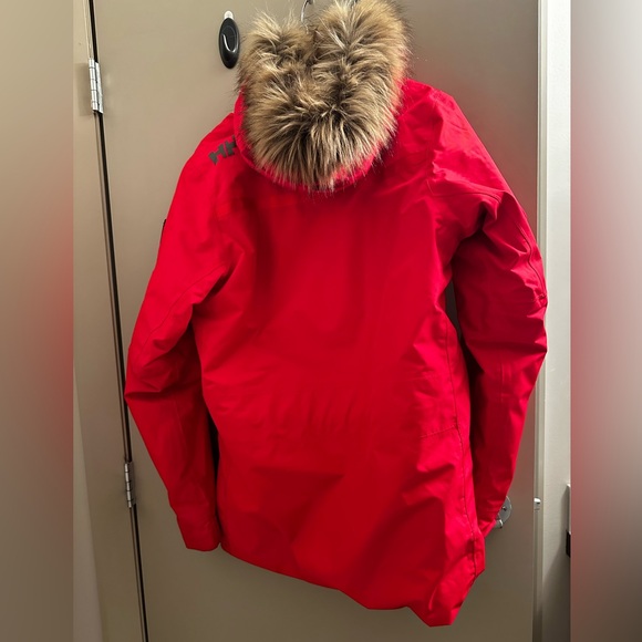 Helly Hansen Winter Jacket - Picture 2 of 9